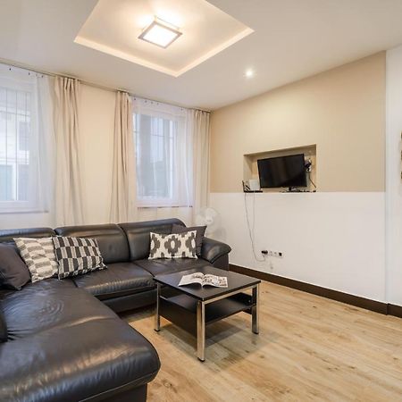 Dolly'S Duplex Home Budapest Eksteriør billede