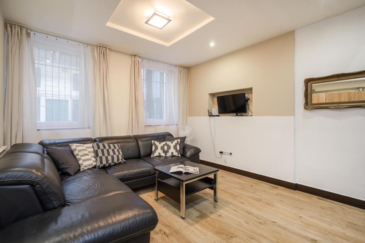 Dolly'S Duplex Home Budapest Eksteriør billede