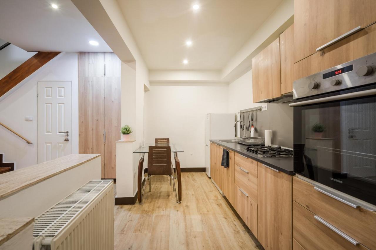Dolly'S Duplex Home Budapest Eksteriør billede